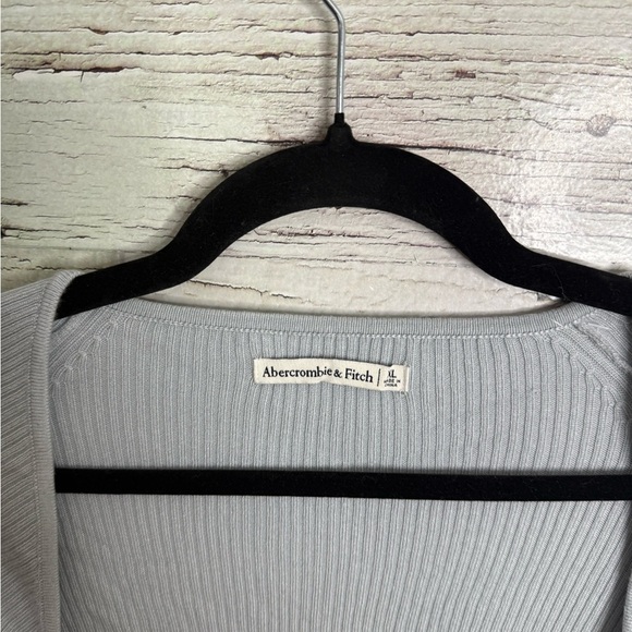 Abercrombie & Fitch Knit V-Neck Sweater Bodysuit blue size xl NWT - Picture 4 of 11